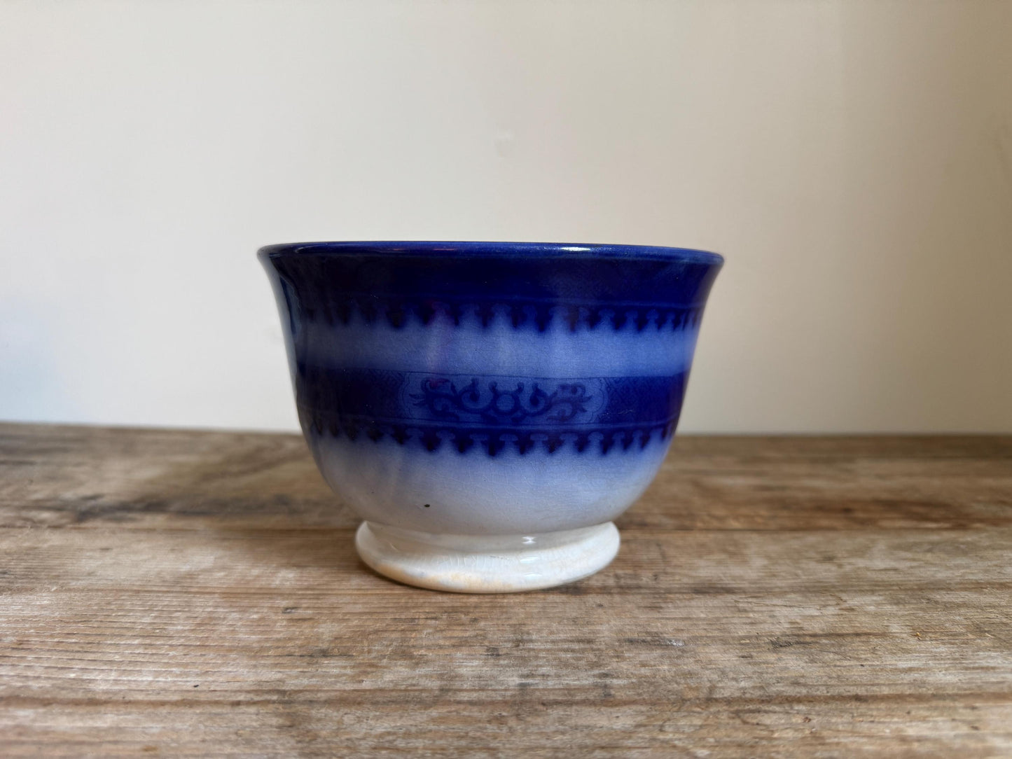 Antique Flow Blue Ironstone Waste Bowl James Edwards Royal Arms Mark 1840s Staffordshire England