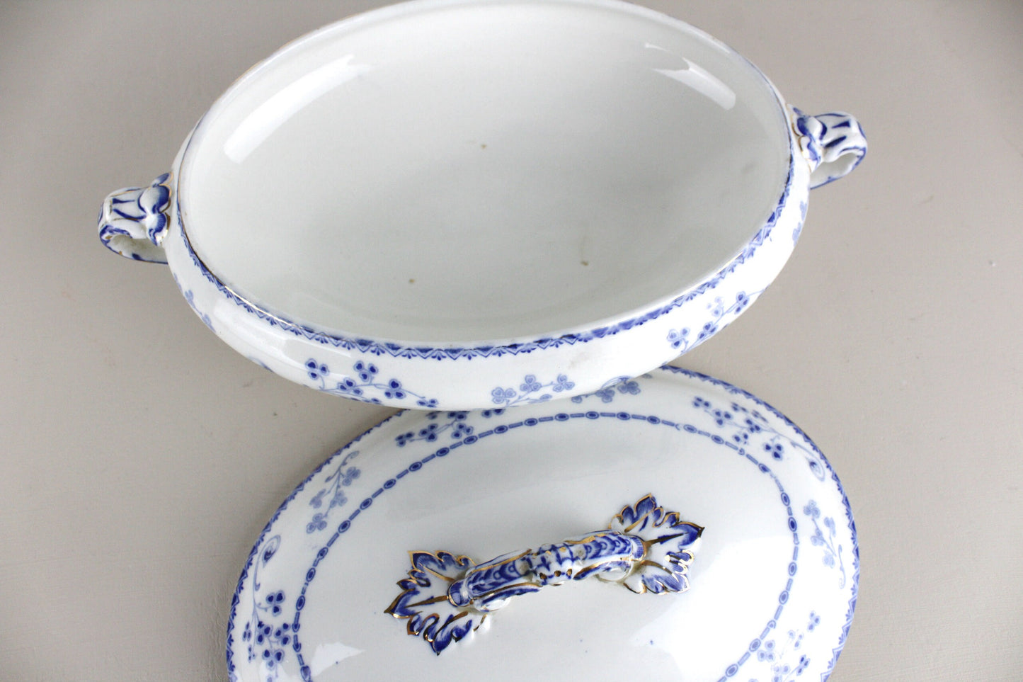 F Winkle & Co Blue White Gold Serving Tureen Lidded Bowl Oval Whieldon Ware Dartmouth