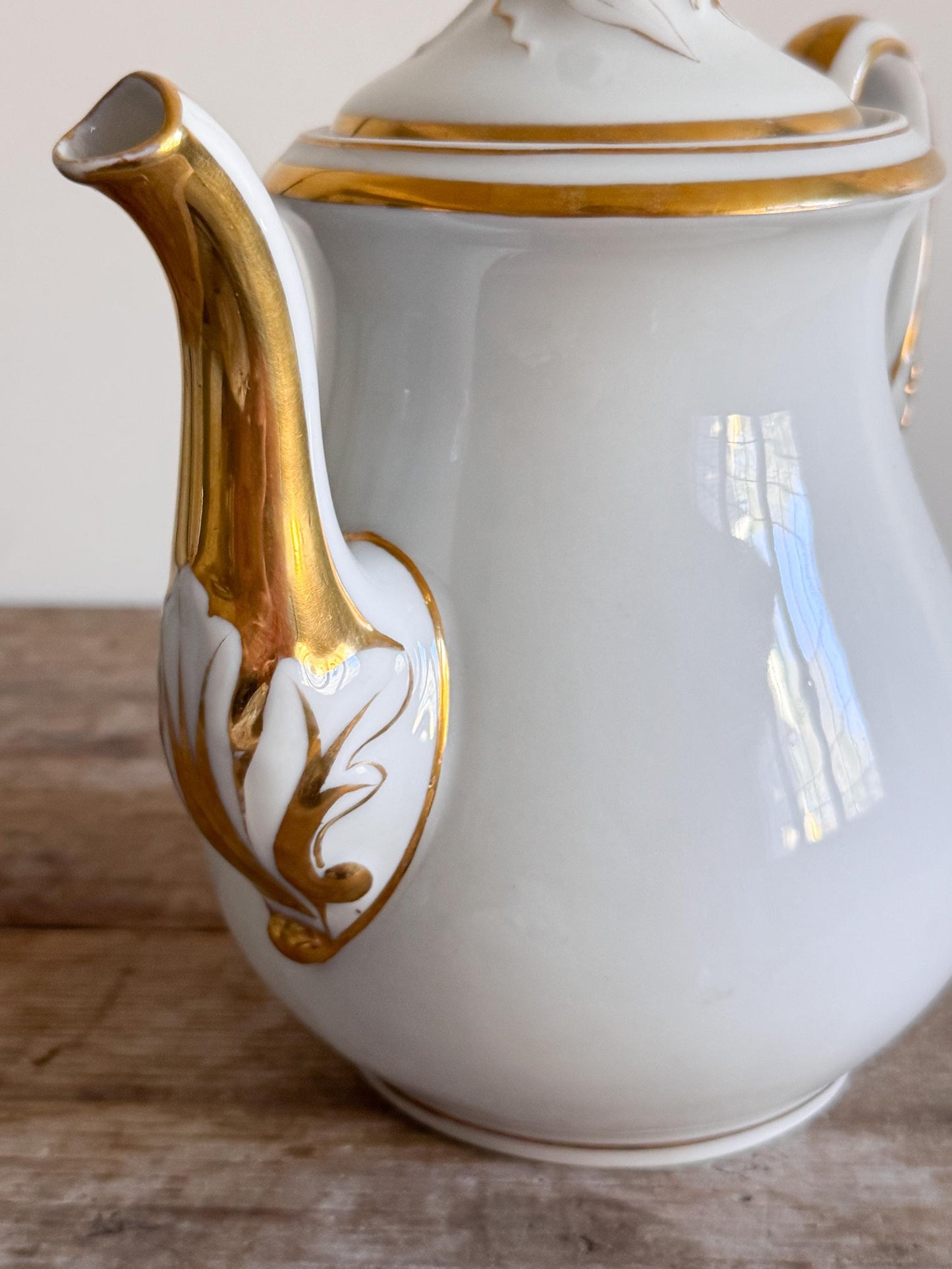 Antique Haviland White Gilt Tea Pot Pitcher Limoges
