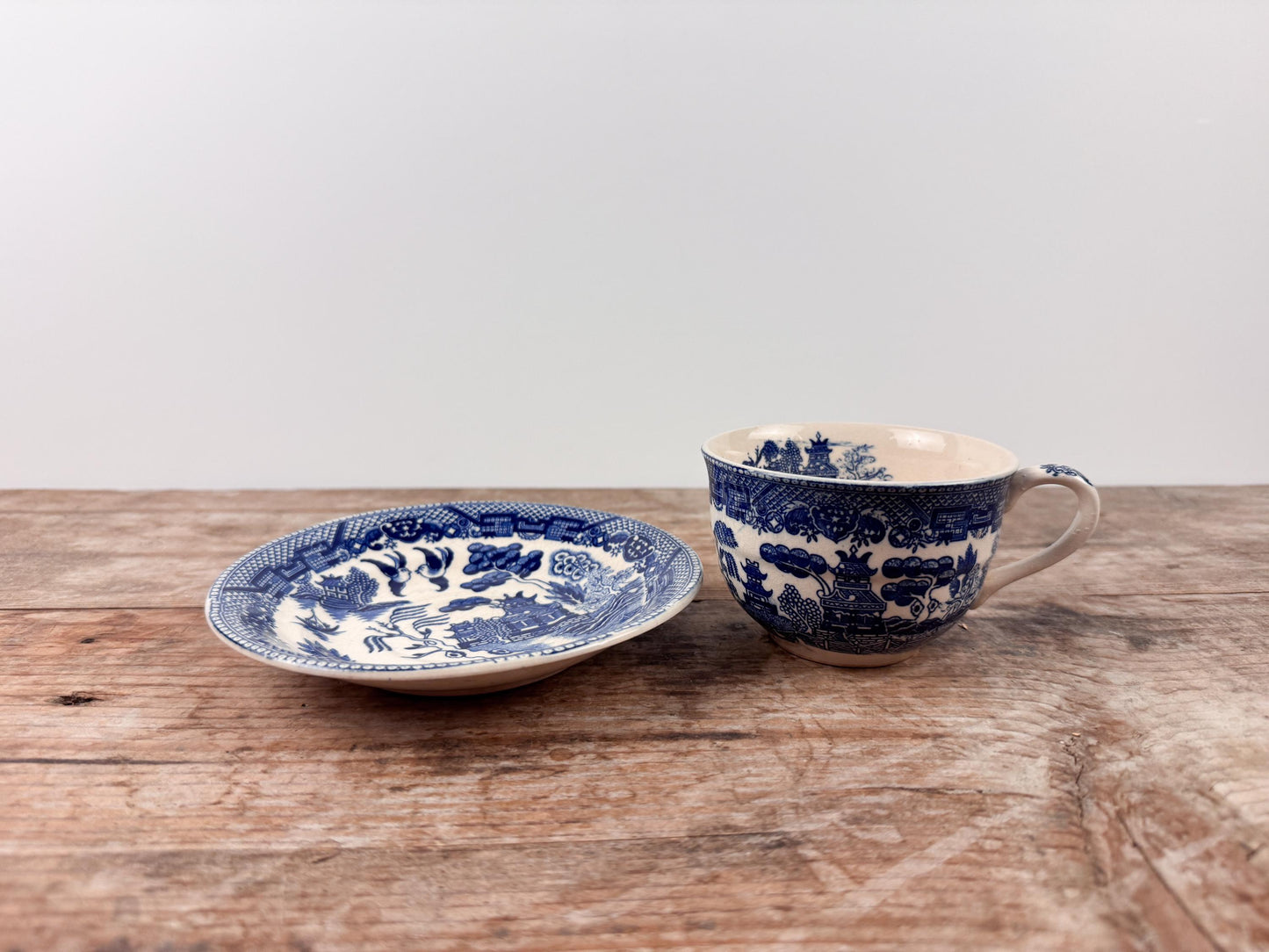 Royal Doulton Yorktown Footed Cup Blue White Teacup and Saucer