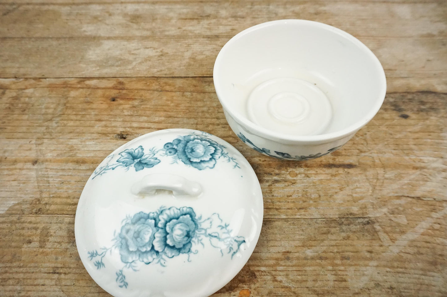 Maddocks Lamberton Works Royal Porcelain White Blue Floral Covered Dish