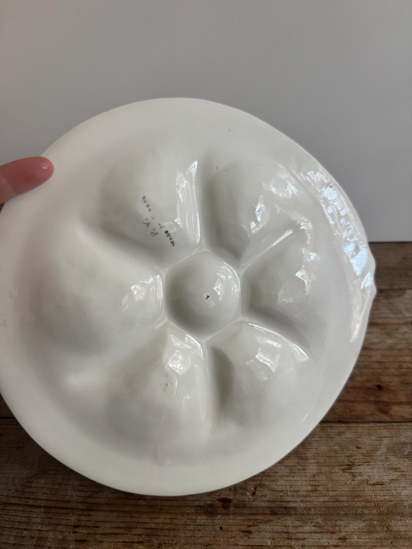 Antique P.V. France White Majolica Fish Oyster Plate Dish Platter Portieux Vallerysthal