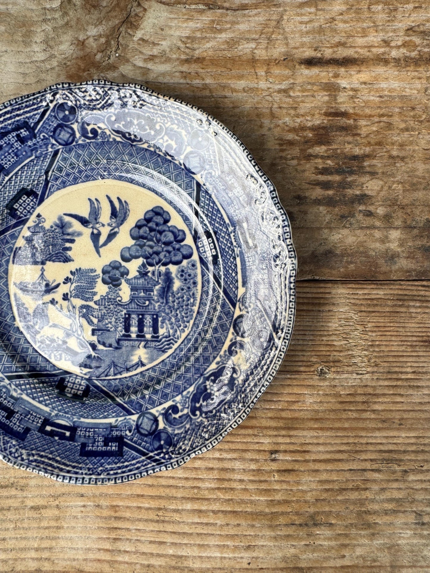 Antique Blue Willow Buffalo Pottery 6" England Blue Ironstone Fruit Plate Transferware Saucer