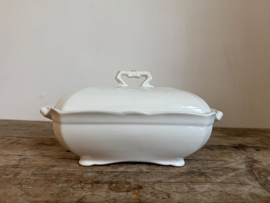 Antique John Maddock & Sons England Pottery White English Ironstone Covered Vegetable Dish Tureen