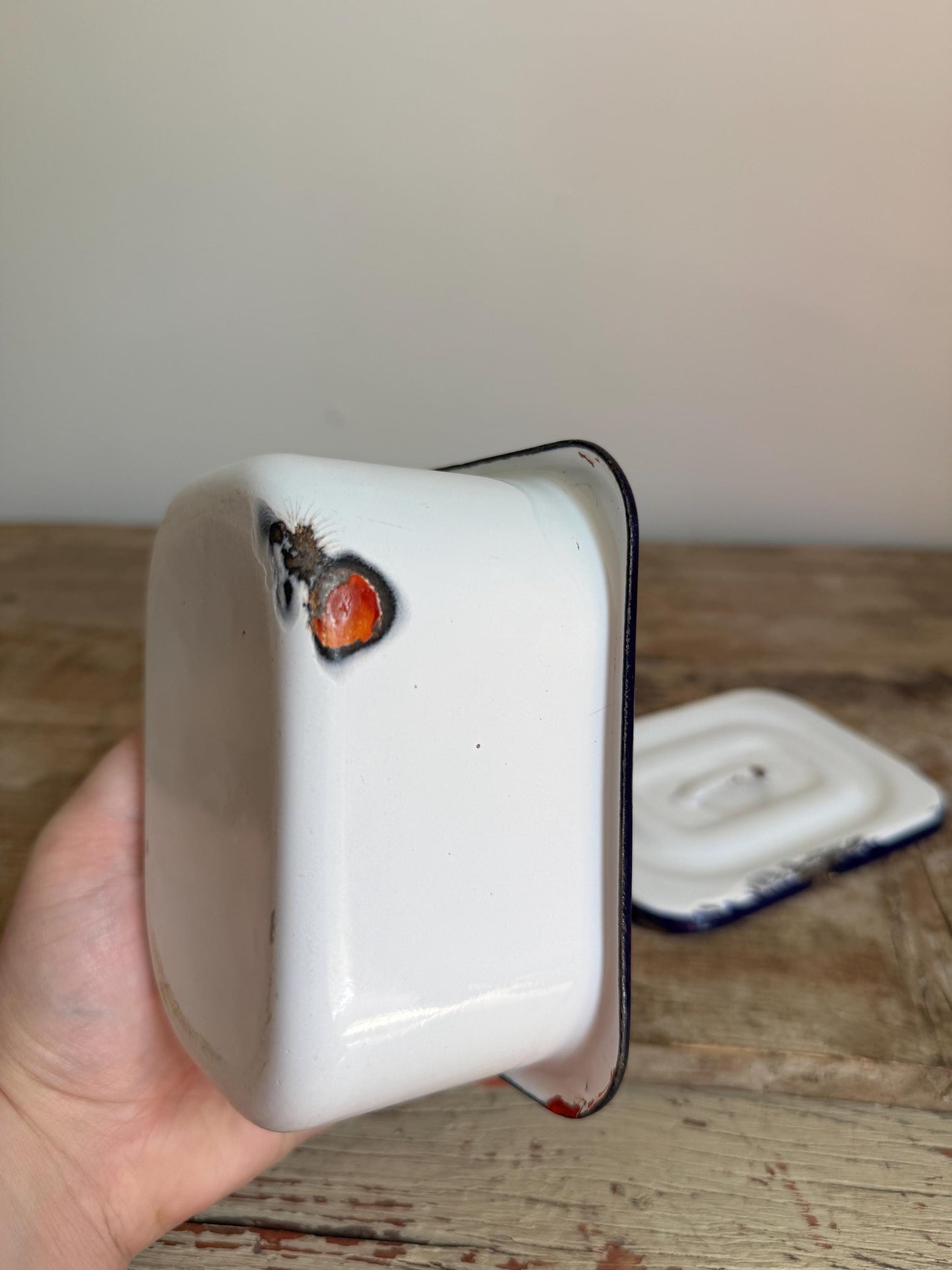 Vintage White Navy Blue Enamelware Refrigerator Dish Box Distressed Case Metal