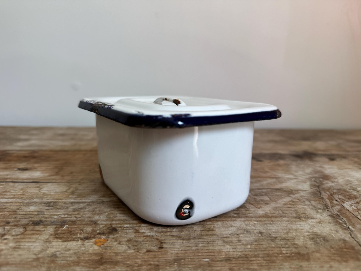 Vintage White Navy Blue Enamelware Refrigerator Dish Box Distressed Case Metal