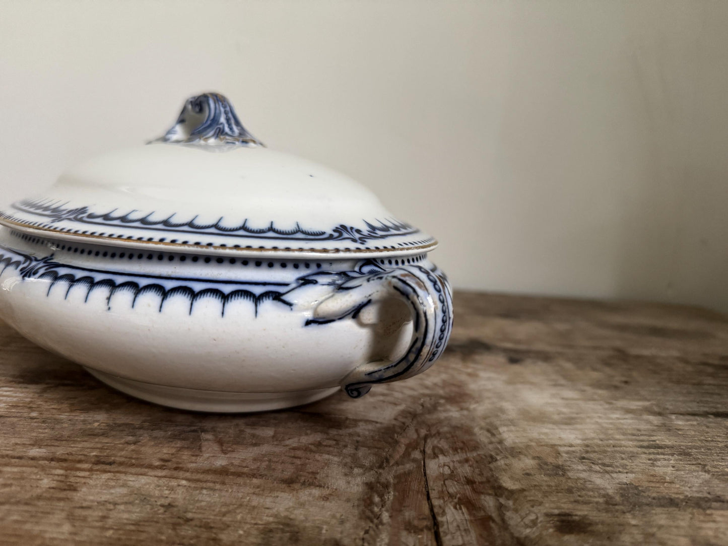Antique Booths Simplex Blue and White Oval Covered Vegetable Dish Ironstone