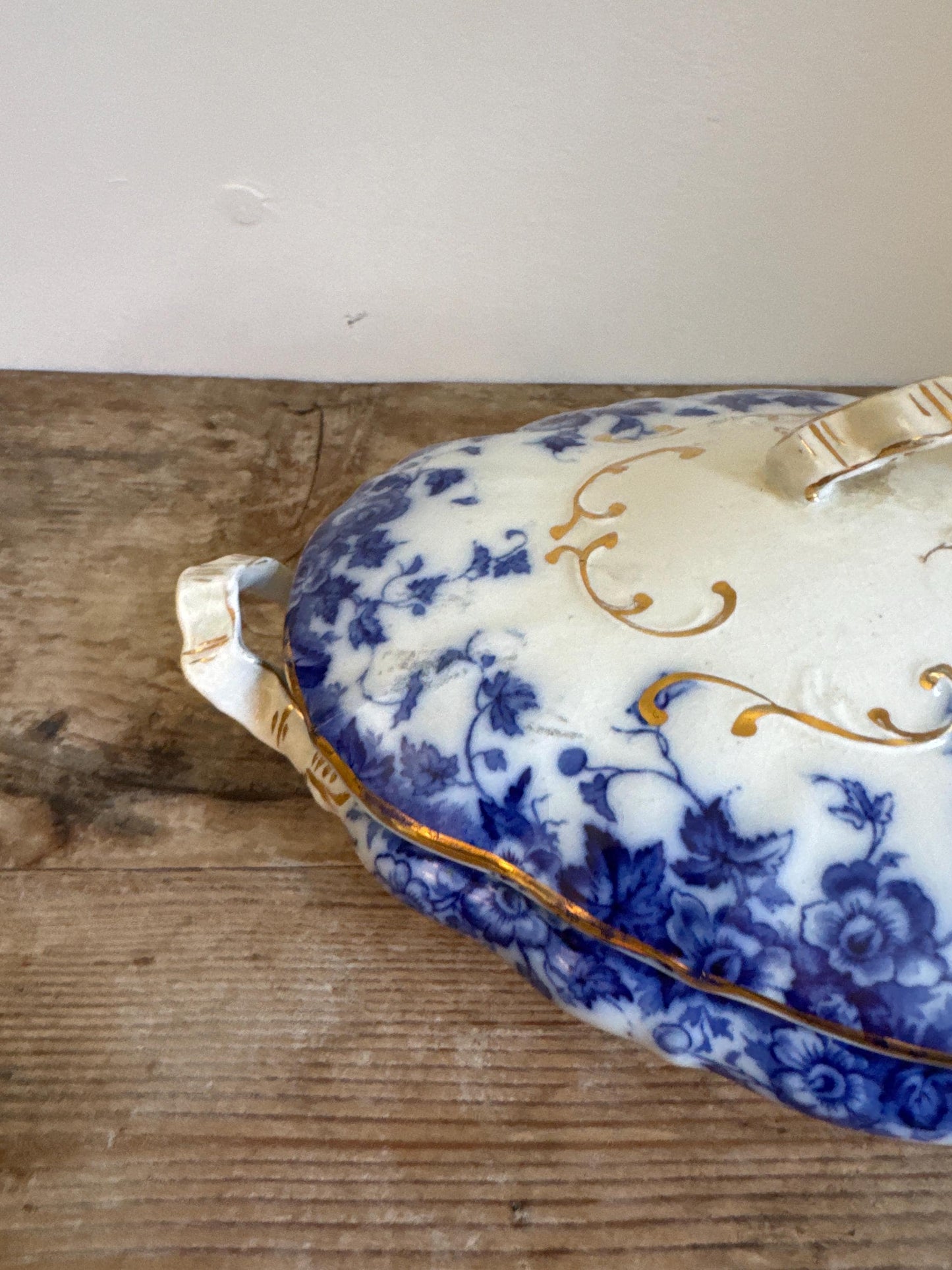 Antique Burgess & Leigh Vermont Covered Flow Blue Ironstone Covered Vegetable Dish Tureen