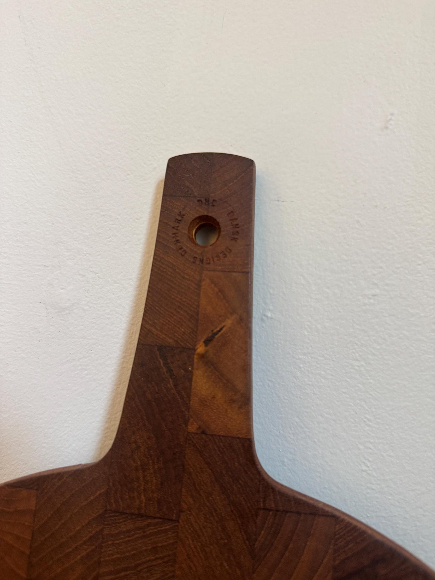 Vintage Dansk Rounded Thin Brown MCM Cutting Board with Handle Jens Quistgaard