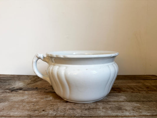 White Johnson Brothers Ironstone Chamber Pot Bowl Farmhouse Crazed Stained