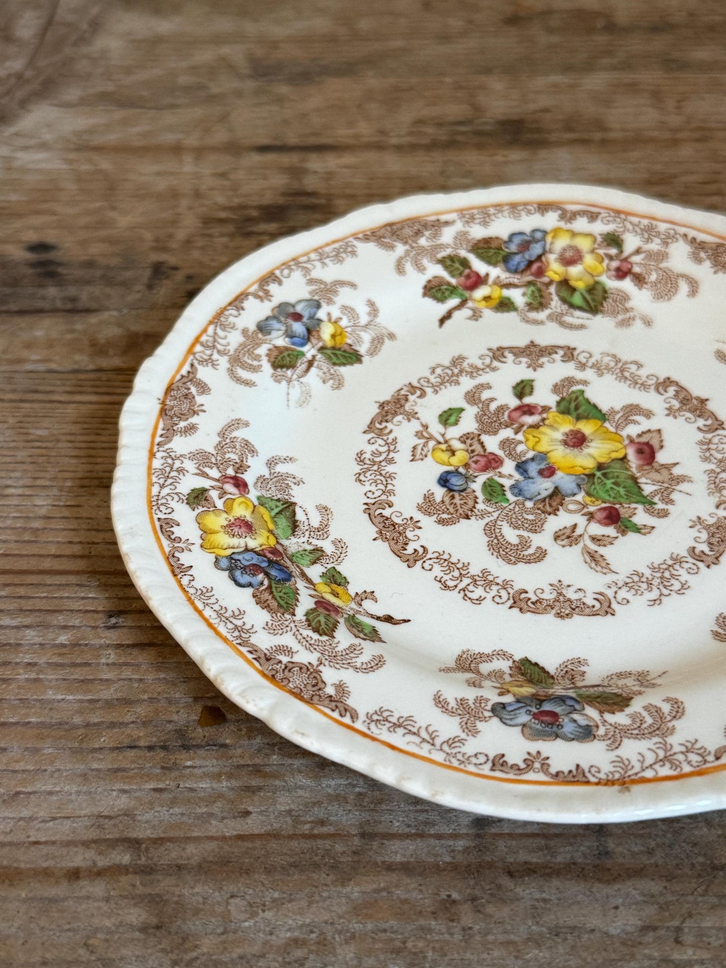 Ridgway Apple Blossom 7" Dessert Pie Plate Floral Brown
