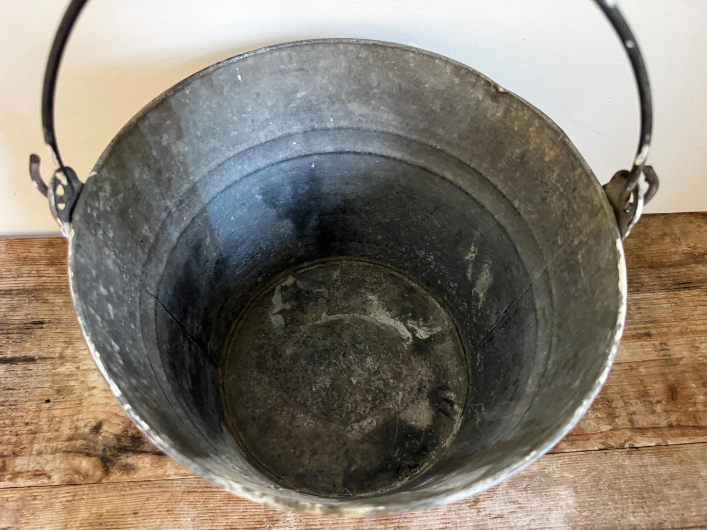 Vintage Galvanized Metal Tin Bucket Distressed #10 With Handle