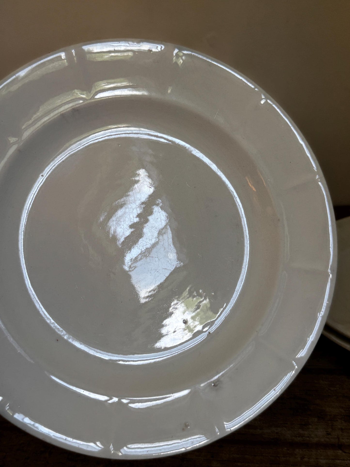 Antique J&G Meakin Set of 4 Ironstone White Ironstone Crazing 9.25 Chunky Plate Dinner Serving Piece