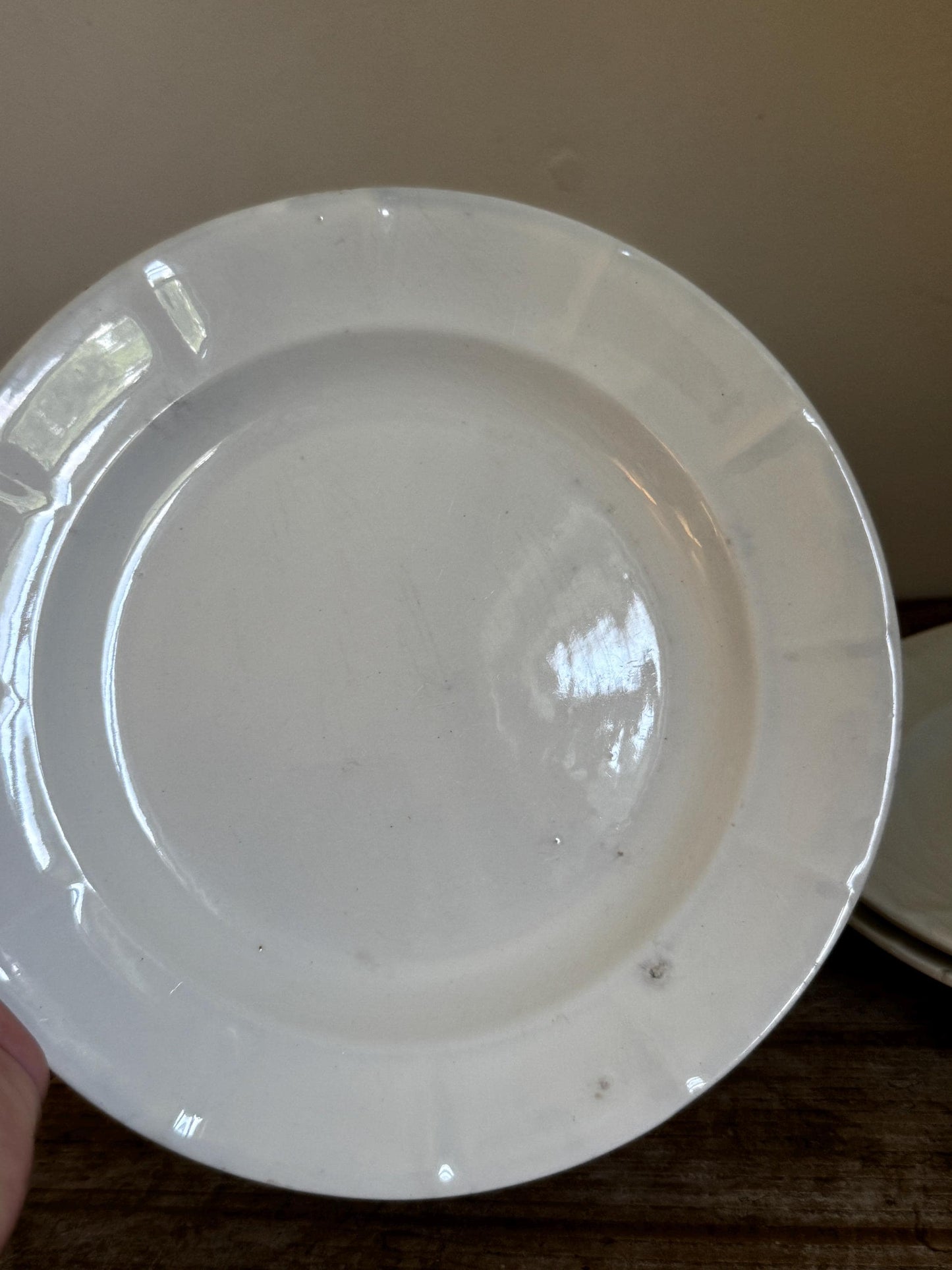 Antique J&G Meakin Set of 4 Ironstone White Ironstone Crazing 9.25 Chunky Plate Dinner Serving Piece