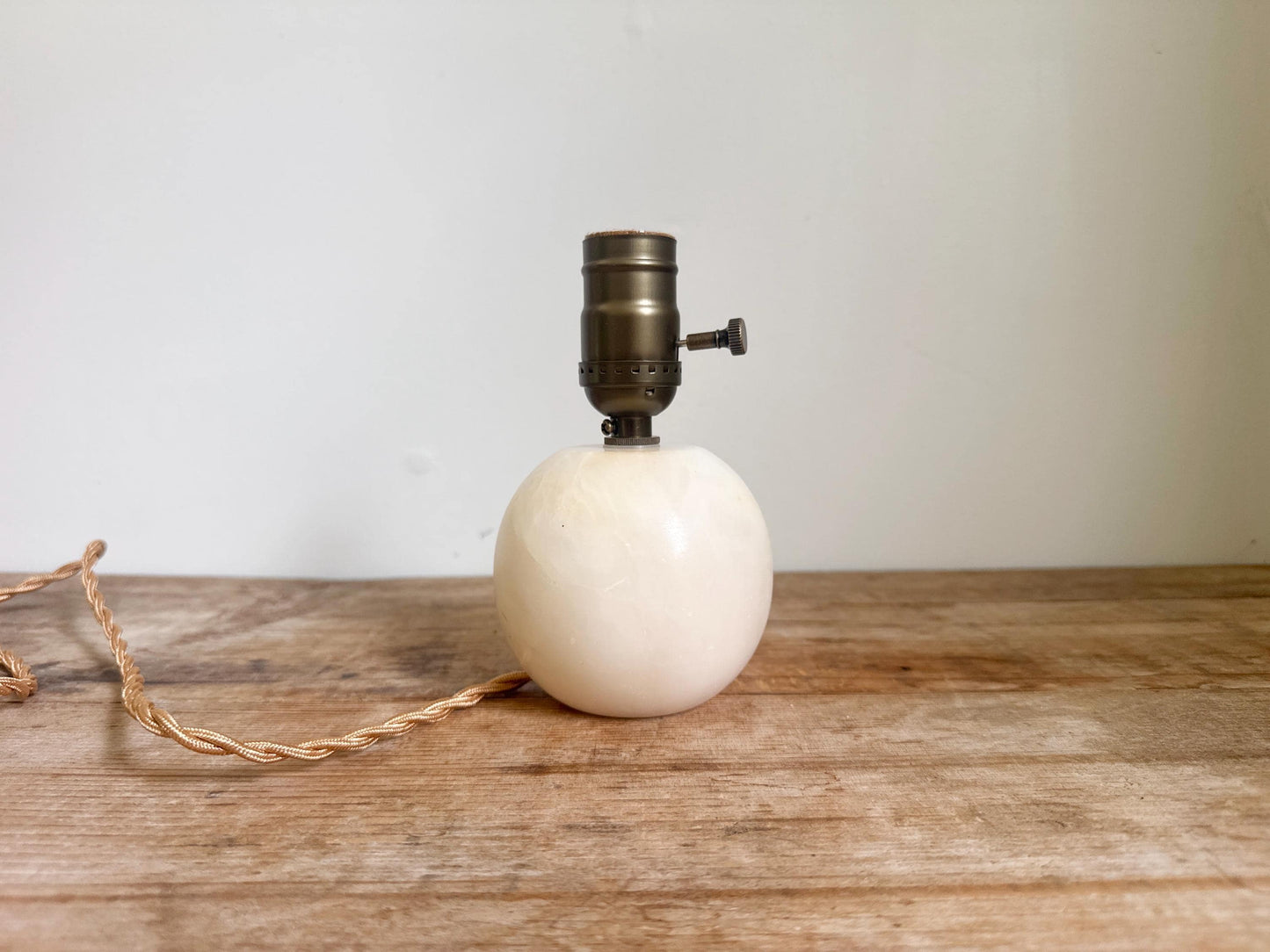 Alabaster Vintage Mini Orb Boudoir Antique Neoclassical Cream White Stone Table Lamp Antique Vintage  Gold