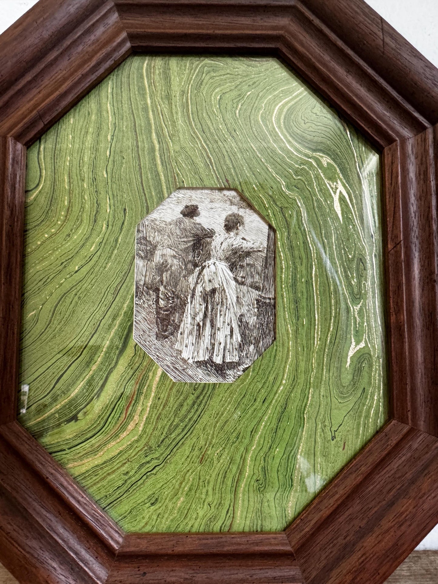Vintage Wood Frame Hexagonal Marbled Mat Green with Giclee Print