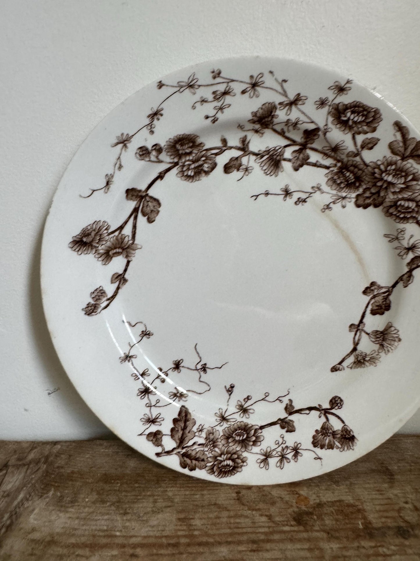 Antique Grindley Co. Spring Brown White Ironstone Salad Lunch Dinner Brown White Transferware 9" Plate
